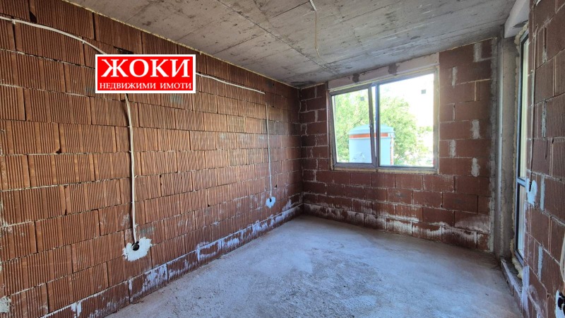 Na sprzedaż  2 sypialnie Pernik , Iztok , 137 mkw | 34127498 - obraz [13]