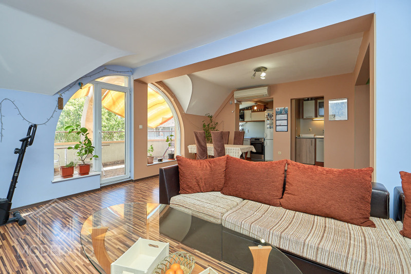 Na prodej  2 ložnice Burgas , Centar , 115 m2 | 66072660 - obraz [6]