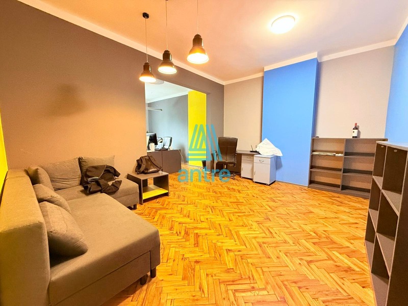 For Sale  2 bedroom Sofia , Tsentar , 120 sq.m | 72267672