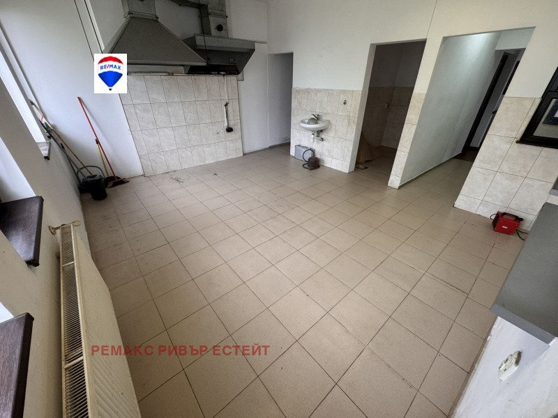 Продава БИЗНЕС ИМОТ, гр. Русе, област Русе, снимка 14 - Други - 51136364