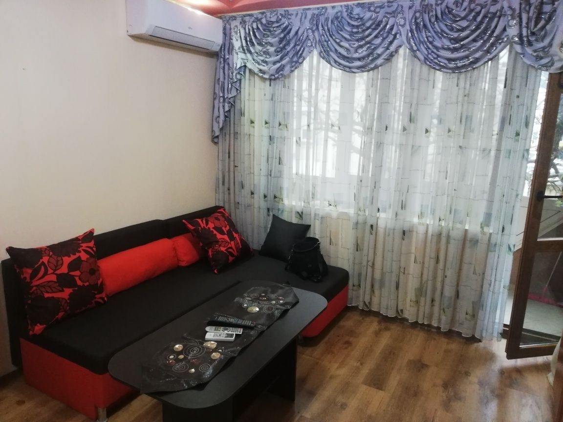 Продава 2-СТАЕН, гр. Варна, Колхозен пазар, снимка 2 - Апартаменти - 54473085