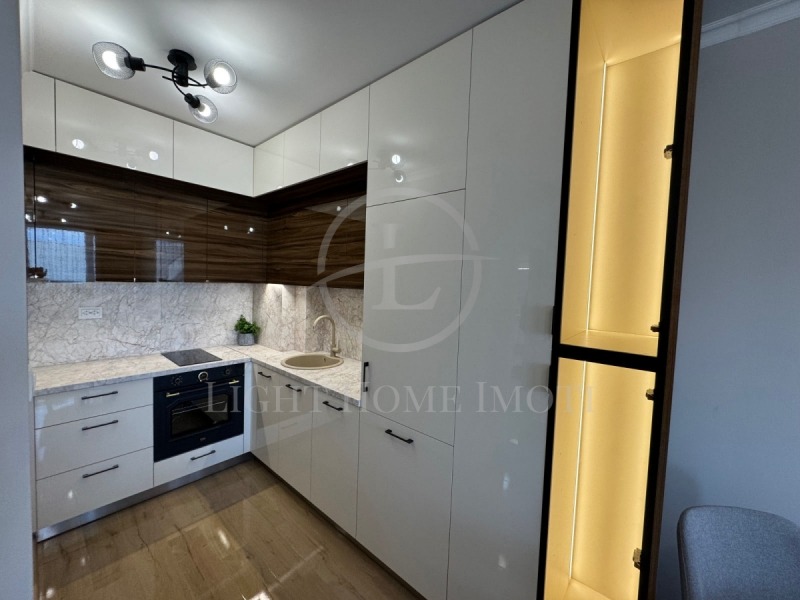 De vânzare  1 dormitor Plovdiv , Sâdiisci , 67 mp | 68260173 - imagine [5]