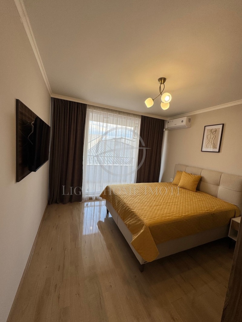 De vânzare  1 dormitor Plovdiv , Sâdiisci , 67 mp | 68260173 - imagine [7]