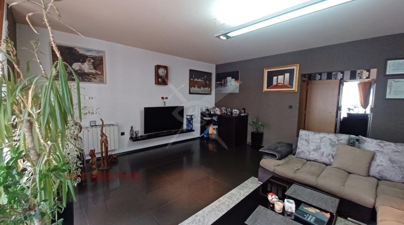 Na prodej  3+ ložnice Plovdiv , Karšijaka , 153 m2 | 78434527 - obraz [5]