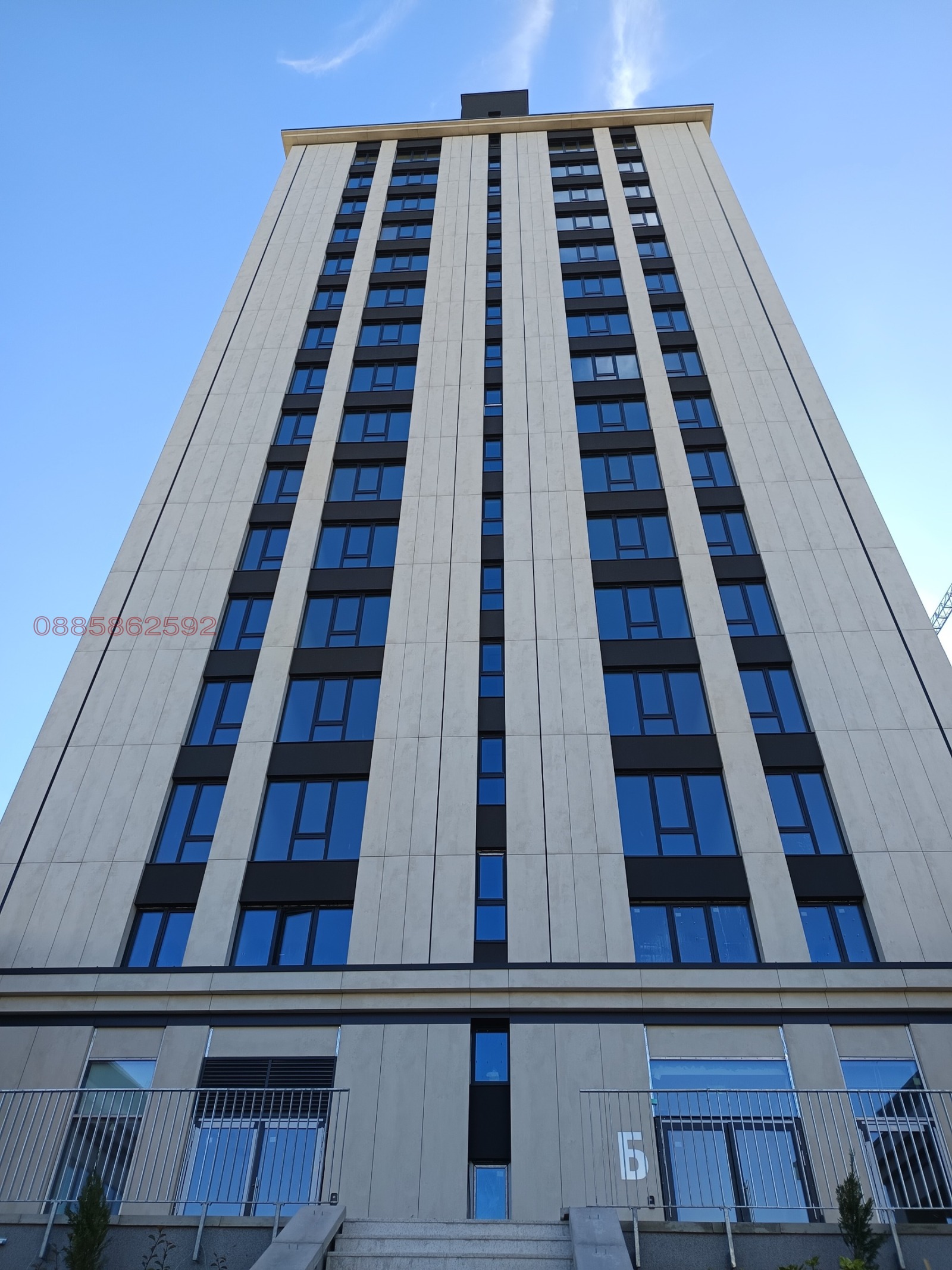 Продава 3-СТАЕН, гр. София, Банишора, снимка 2 - Апартаменти - 55396309