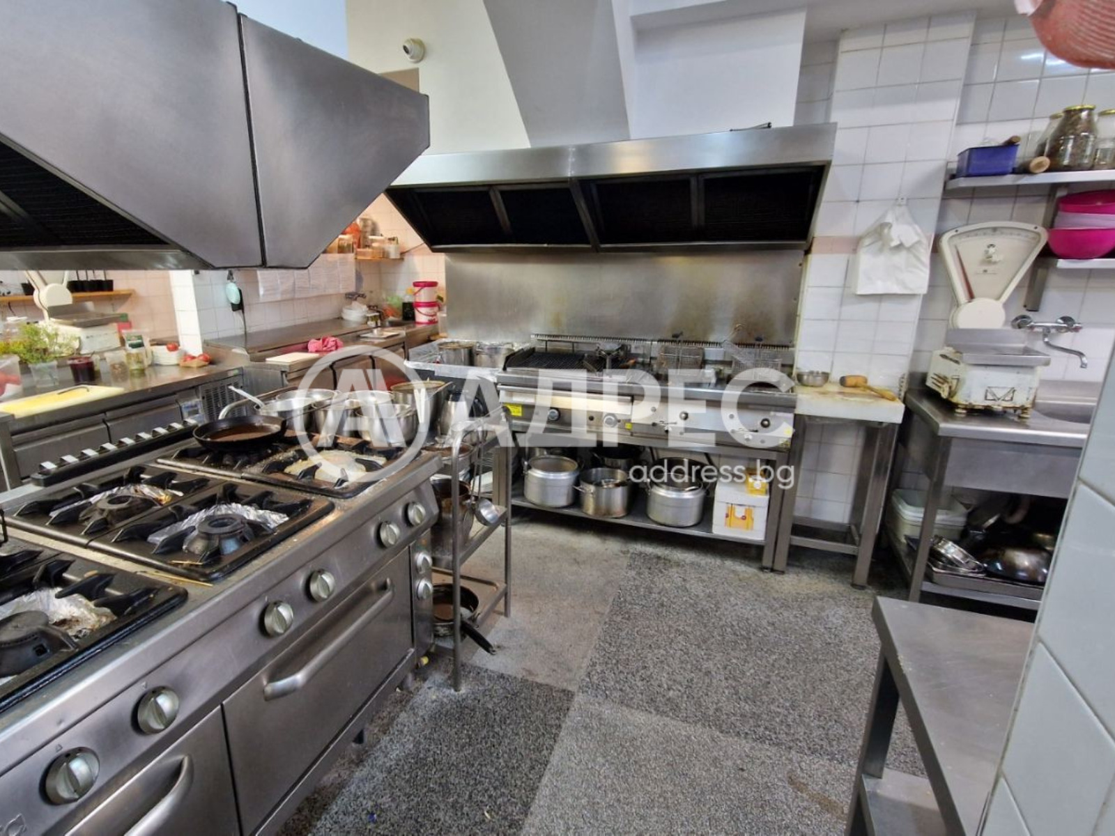 Продава ЗАВЕДЕНИЕ, гр. Хисаря, област Пловдив, снимка 8 - Заведения - 53781394