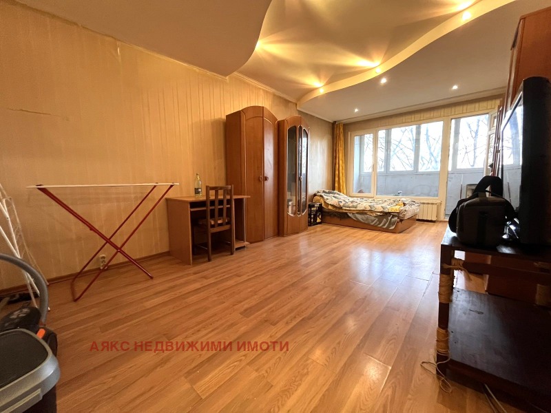 Na prodej  2 ložnice Sofia , Svoboda , 65 m2 | 35702814 - obraz [2]