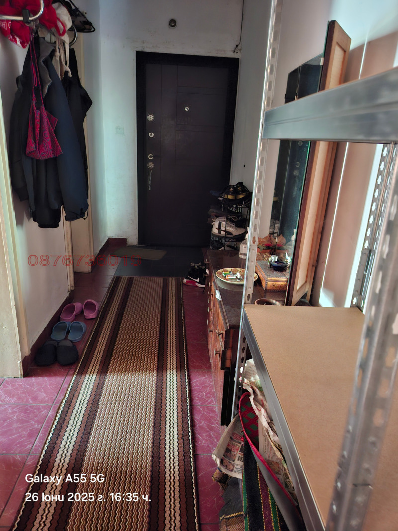 Продава 3-СТАЕН, гр. Шумен, Център, снимка 9 - Апартаменти - 52785302