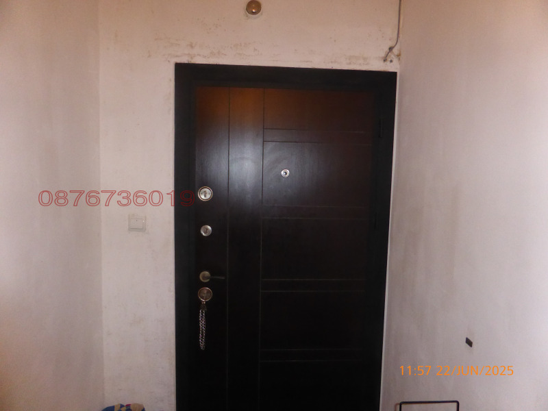 Продава 3-СТАЕН, гр. Шумен, Център, снимка 4 - Апартаменти - 52785302