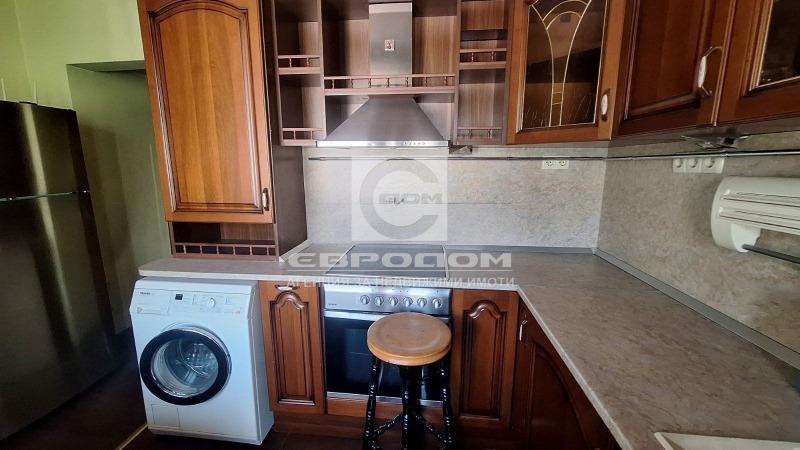 Продава 3-СТАЕН, гр. Стара Загора, Център, снимка 6 - Апартаменти - 53349634