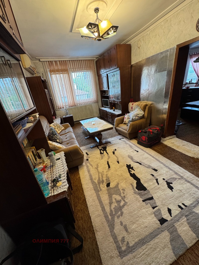 Продава  4-стаен, град Плевен, Широк център •  160 000 EUR • ID 20557368 — holmes.bg - [1] 