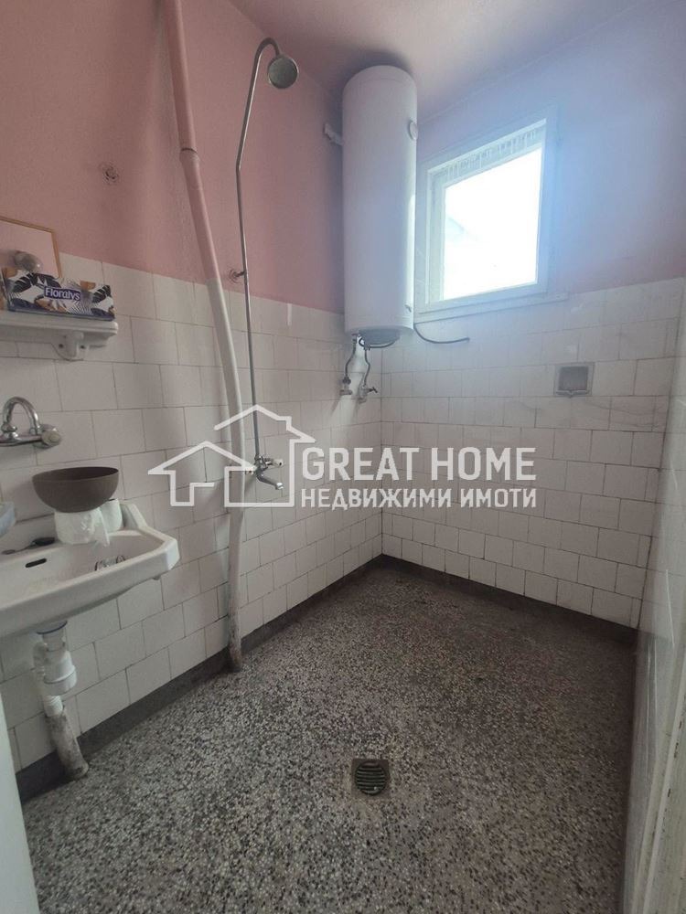 Продава 4-СТАЕН, гр. Търговище, Център, снимка 7 - Апартаменти - 54261953