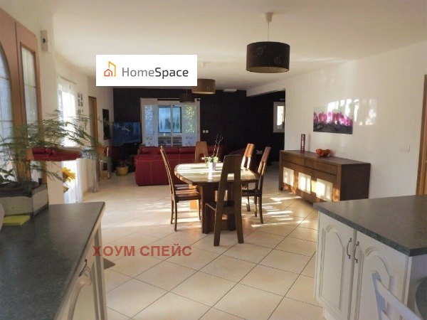 Продава  Къща, област София, гр. Костинброд •  550 000 EUR • ID 27440998 — holmes.bg - [1] 