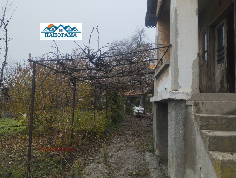 Продава КЪЩА, с. Ягодово, област Пловдив, снимка 12 - Къщи - 52534101