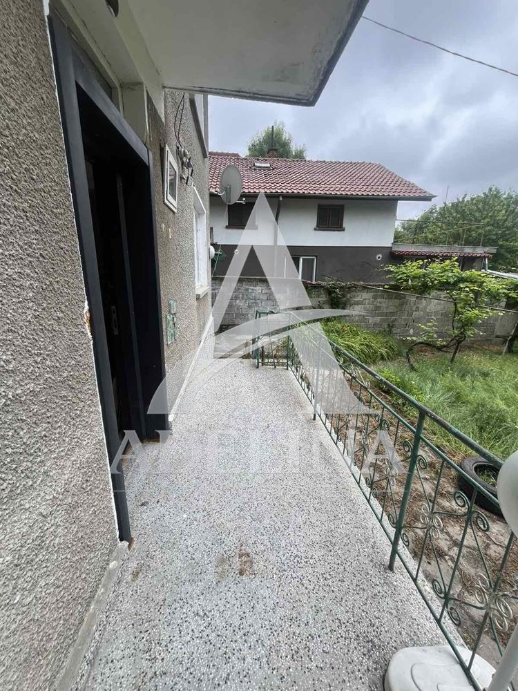 Продава КЪЩА, с. Гурмазово, област София област, снимка 2 - Къщи - 54891770