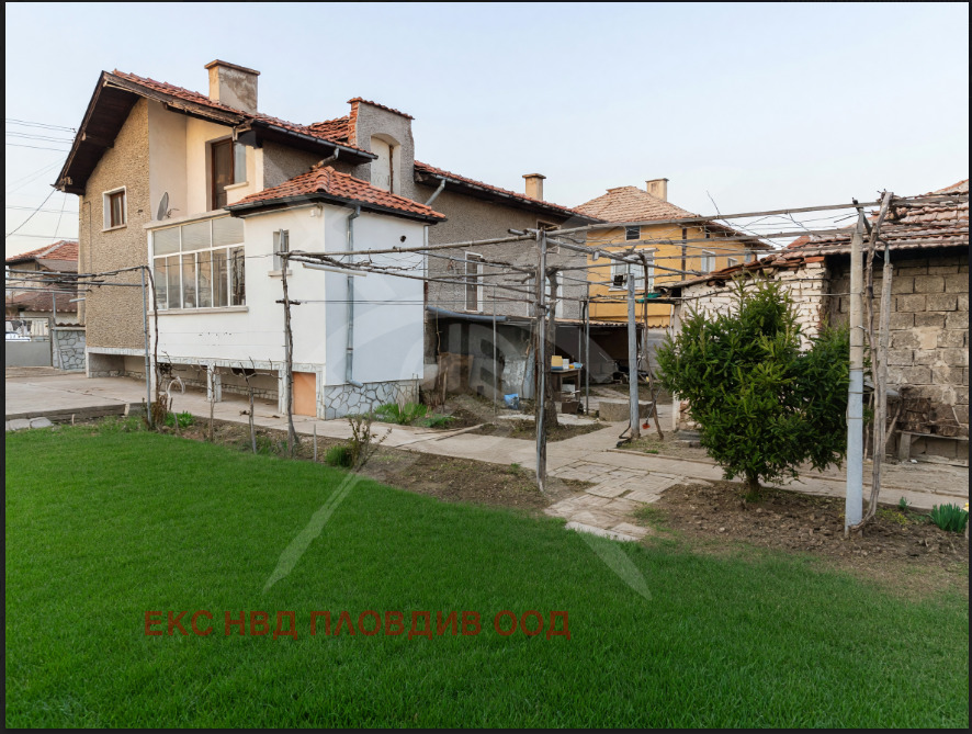 Продава КЪЩА, с. Главиница, област Пазарджик, снимка 2 - Къщи - 54819738
