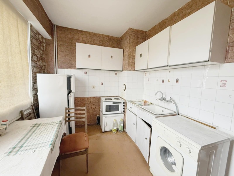 Продава  2-стаен град Пловдив , Кючук Париж , 46 кв.м | 57761369