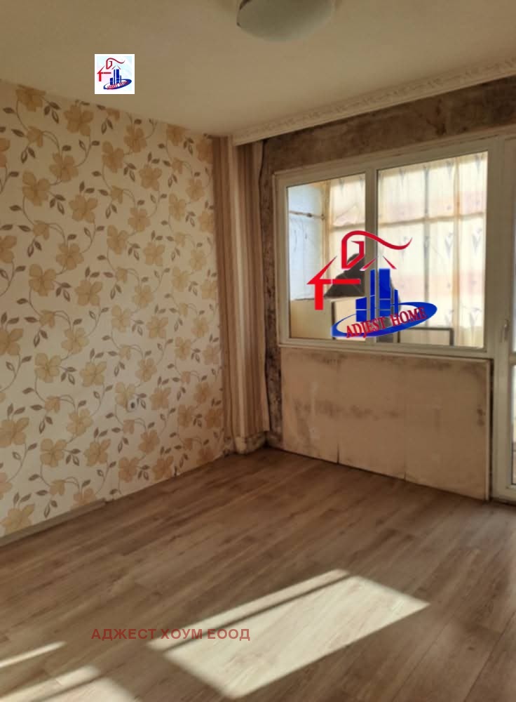 Продава 2-СТАЕН, гр. Шумен, 5-ти полк, снимка 2 - Апартаменти - 52530813
