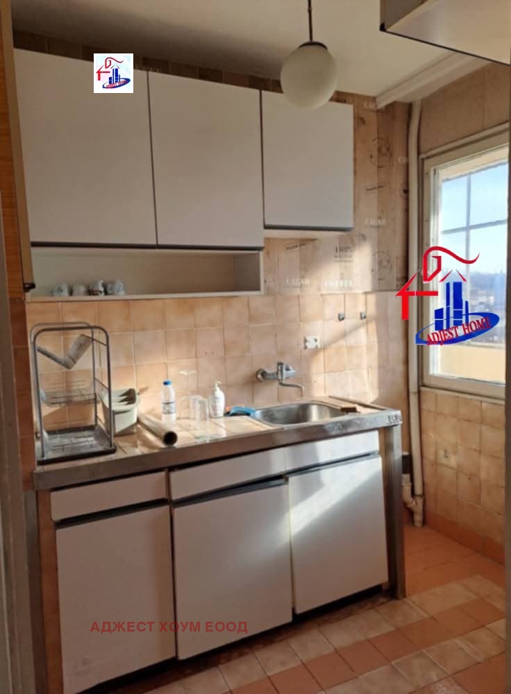 Продава 2-СТАЕН, гр. Шумен, 5-ти полк, снимка 2 - Апартаменти - 52530813