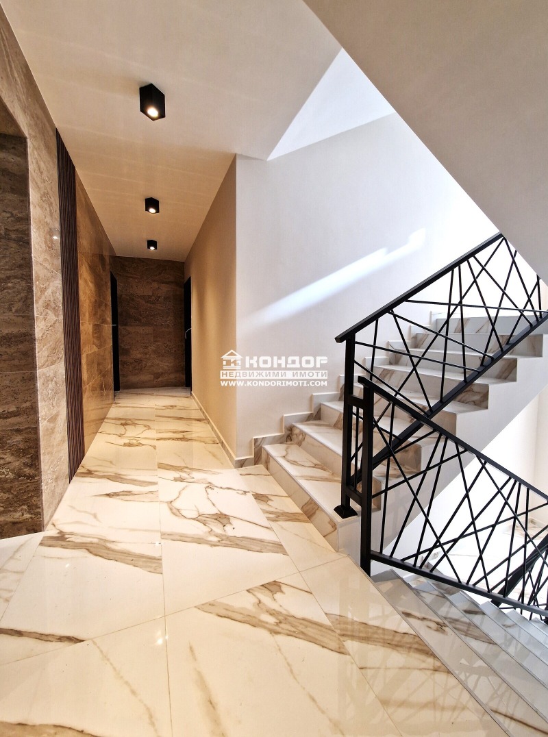 Продава 2-СТАЕН, гр. Пловдив, Остромила, снимка 3 - Апартаменти - 52547576