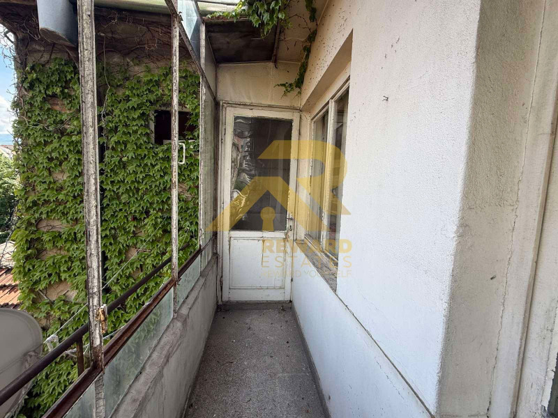 De vânzare  2 dormitoare Sofia , Țentâr , 96 mp | 19794400 - imagine [15]