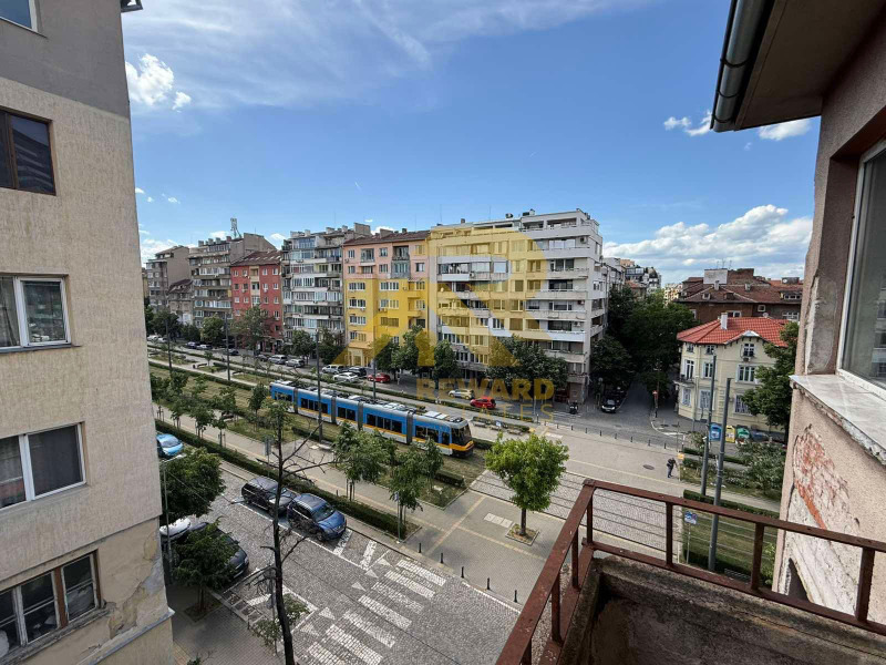 De vânzare  2 dormitoare Sofia , Țentâr , 96 mp | 19794400 - imagine [8]