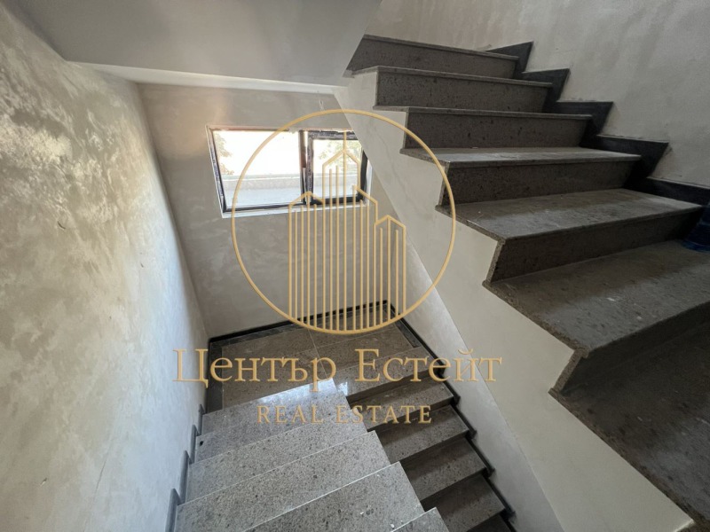 Eladó  2 hálószobás Pleven , Sirok centar , 101 négyzetméter | 34322995 - kép [2]