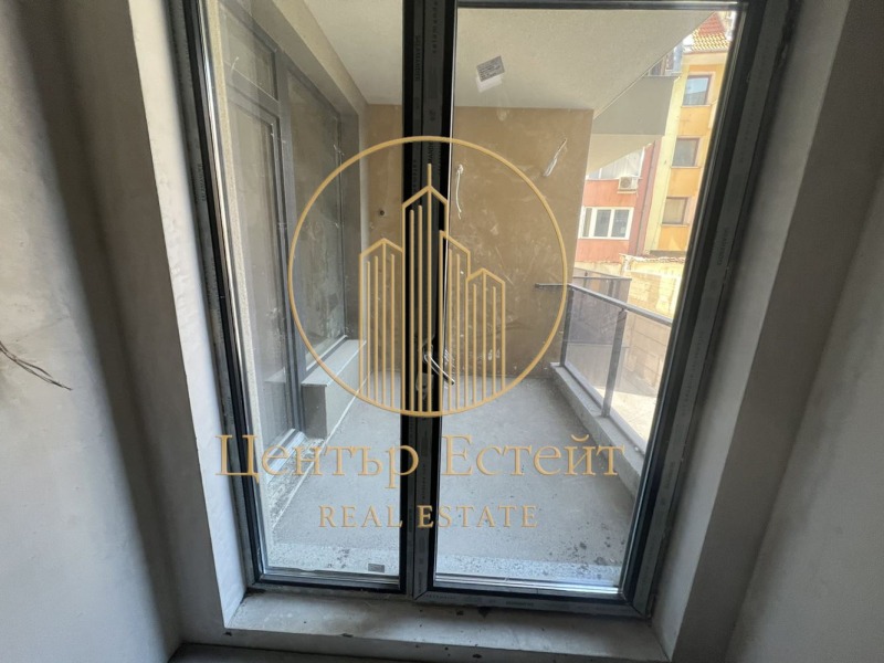 Eladó  2 hálószobás Pleven , Sirok centar , 101 négyzetméter | 34322995 - kép [10]