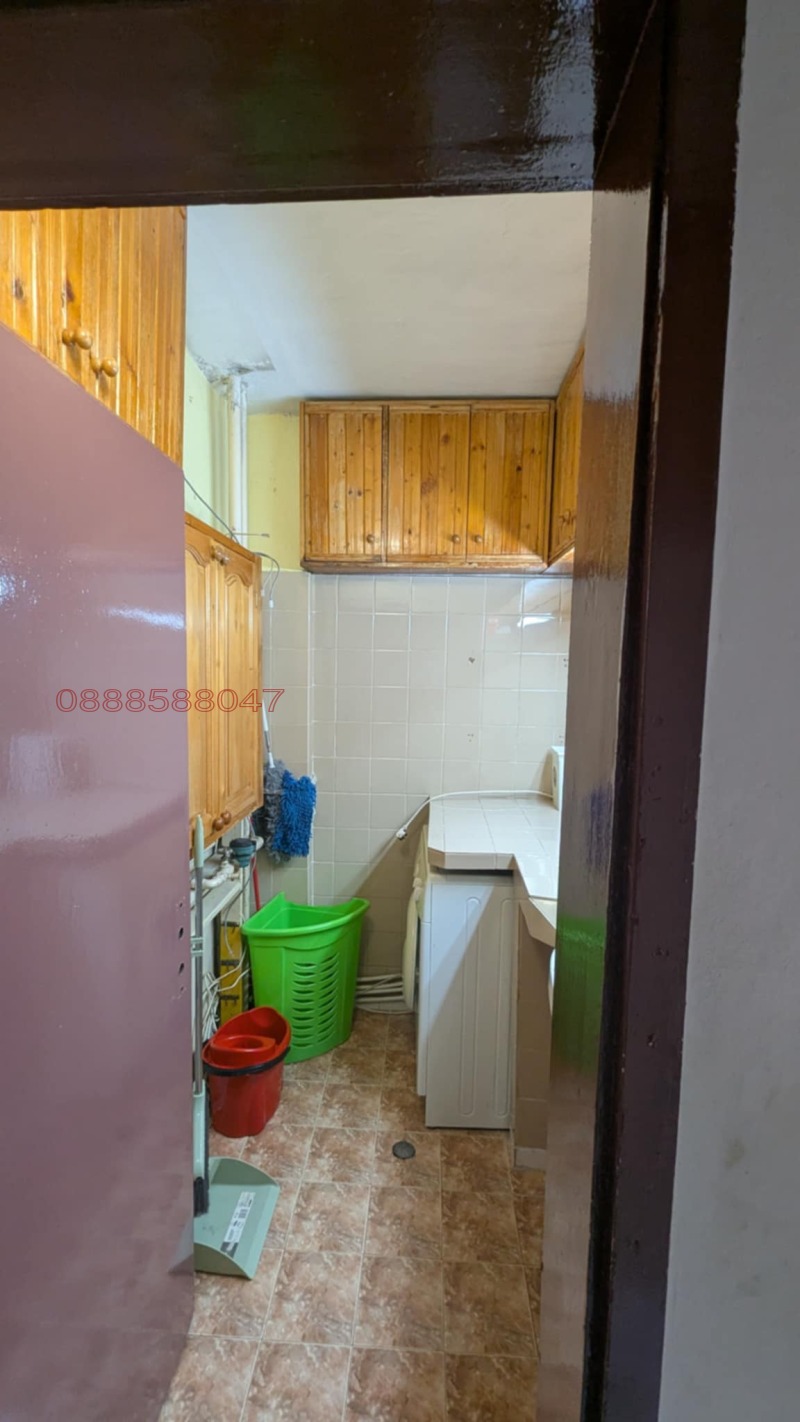 Продава 3-СТАЕН, гр. Казанлък, област Стара Загора, снимка 12 - Апартаменти - 52311957