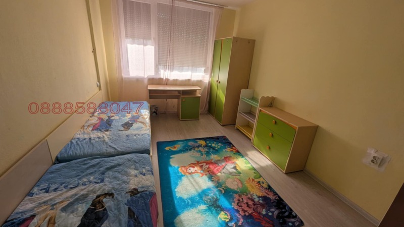 Продава 3-СТАЕН, гр. Казанлък, област Стара Загора, снимка 10 - Апартаменти - 52311957