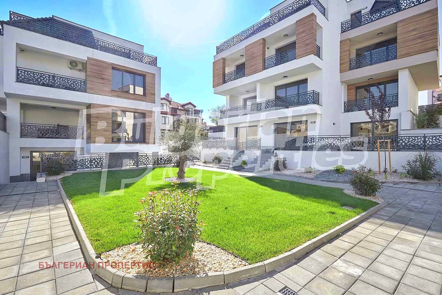 Продава 2-СТАЕН, гр. Созопол, област Бургас, снимка 2 - Апартаменти - 49466452
