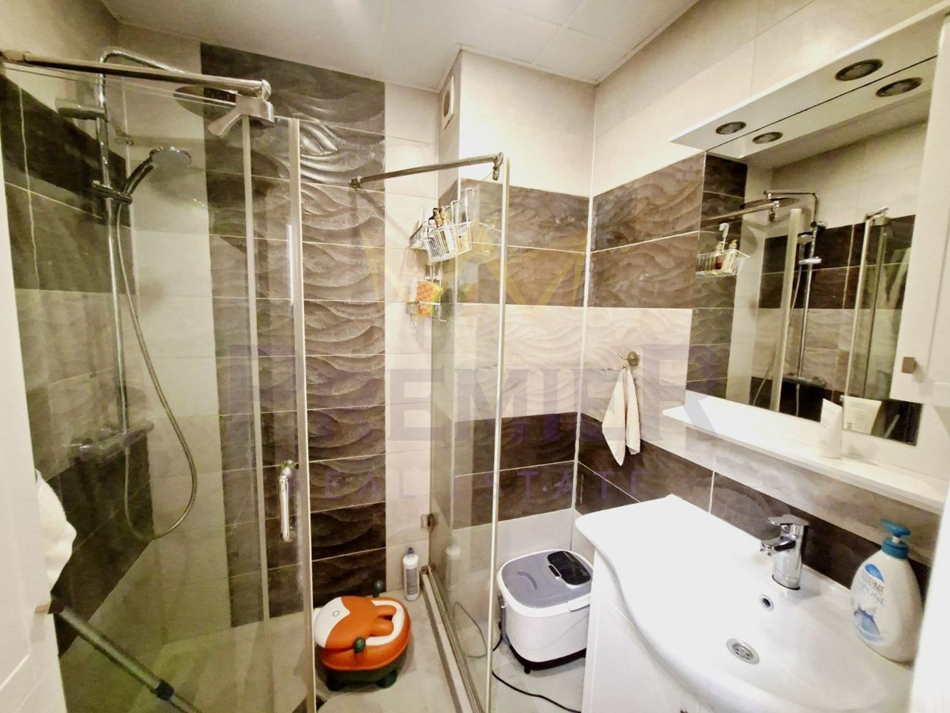 Продава 3-СТАЕН, гр. Варна, Цветен квартал, снимка 9 - Апартаменти - 54205021