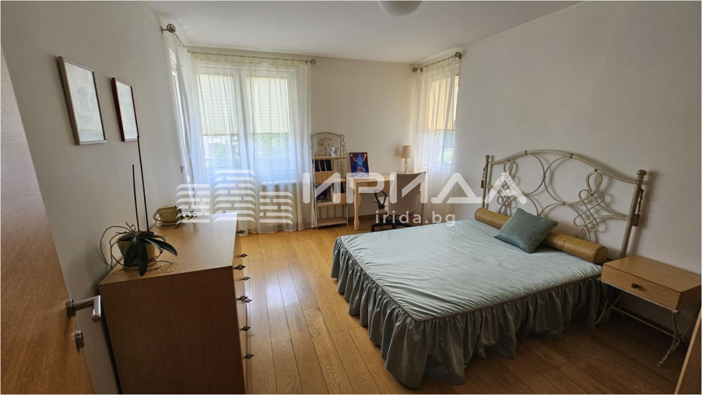 Продава 4-СТАЕН, гр. София, Витоша, снимка 2 - Апартаменти - 55845696
