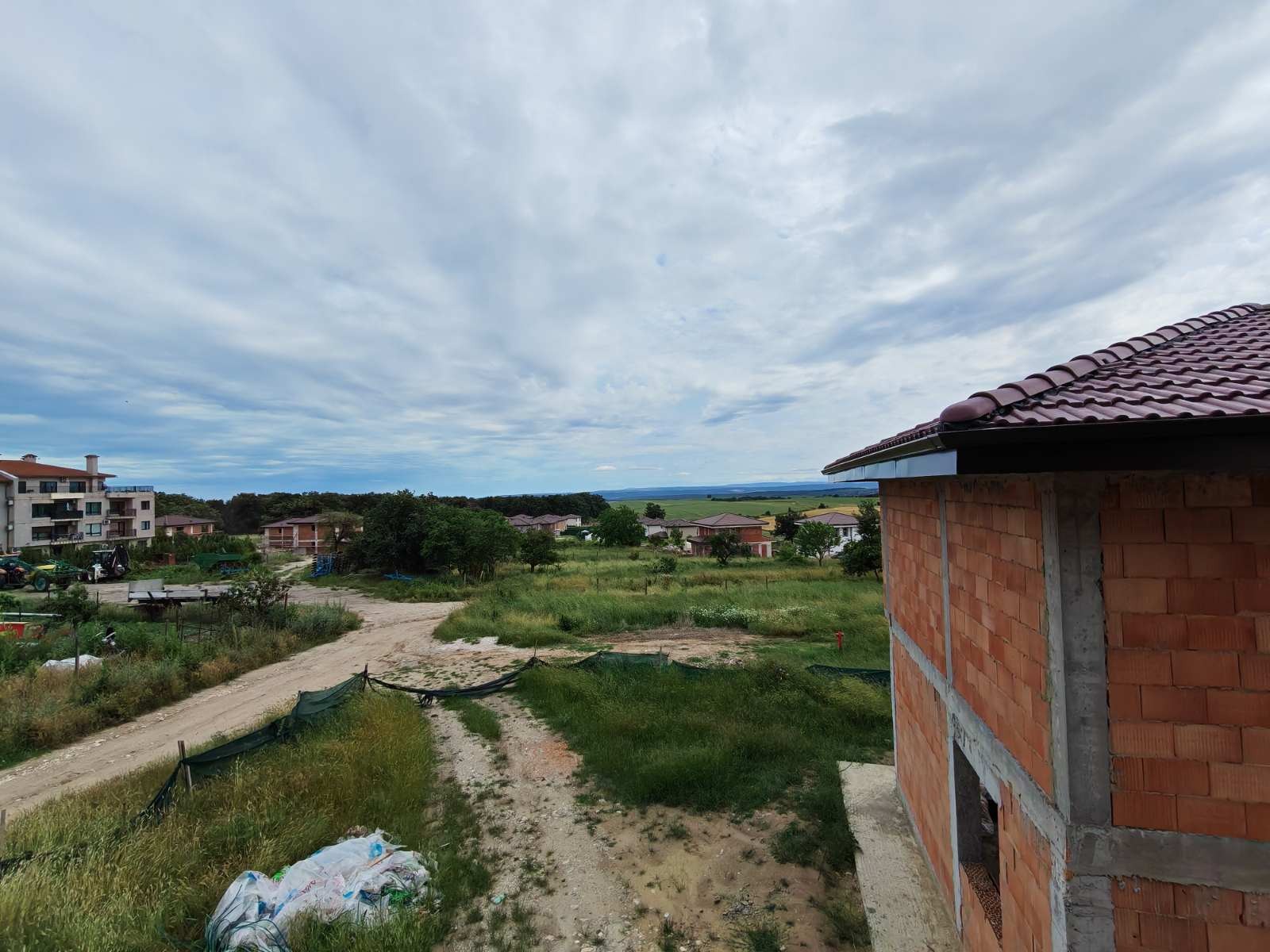 Продава КЪЩА, с. Приселци, област Варна