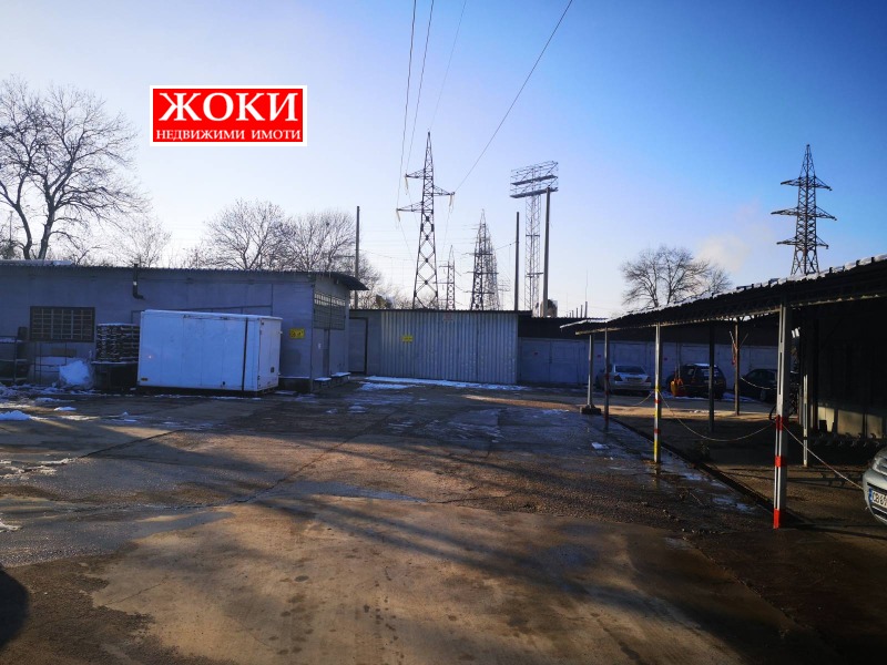 Продава ПАРКИНГ в град Перник, Промишлена зона - 5411 кв.м / При запитване, ЖОКИ ЕООД