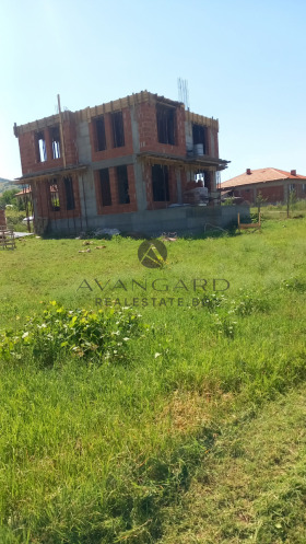 Hus Brestnik, region Plovdiv
