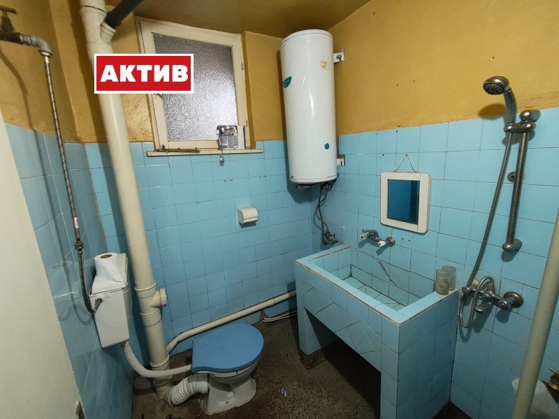 Продава 2-СТАЕН, гр. Търговище, Център, снимка 7 - Апартаменти - 53029790