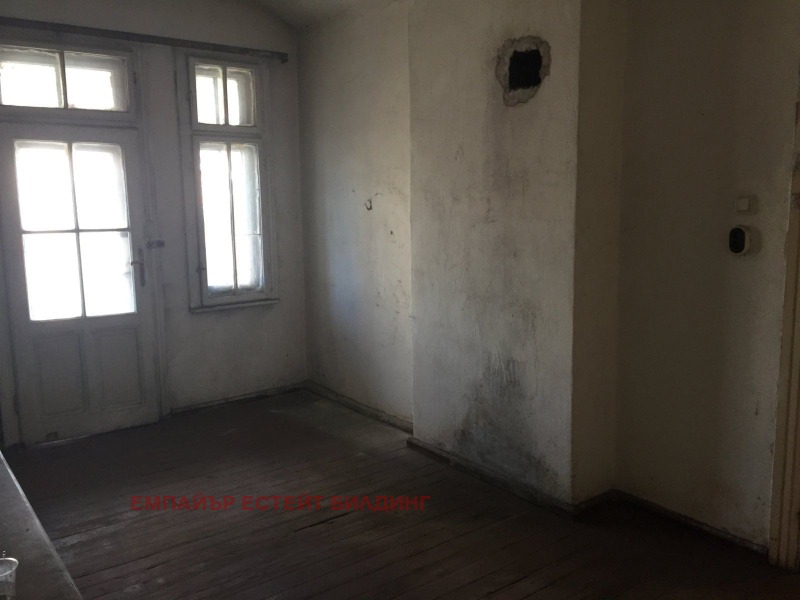 Продава 3-СТАЕН, гр. София, Център, снимка 3 - Апартаменти - 52932122