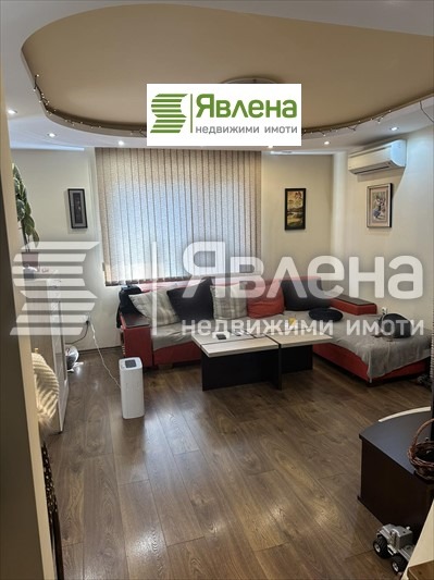 Продава  4-стаен град София , Надежда 2 , 130 кв.м | 98204658 - изображение [3]