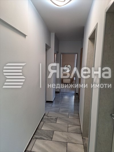 Продава МНОГОСТАЕН, гр. Пловдив, Център, снимка 9 - Aпартаменти - 47380600