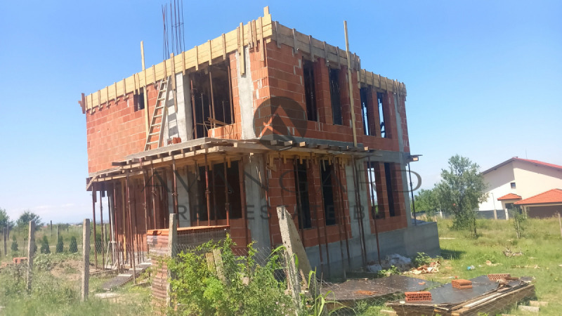Продава  Къща област Пловдив , с. Брестник , 185 кв.м | 79065137 - изображение [2]