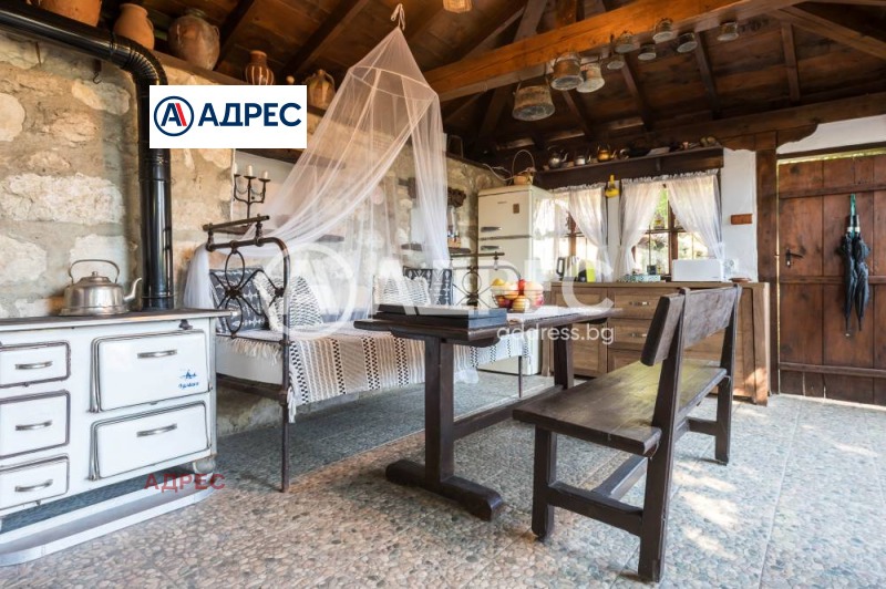 Продава КЪЩА, с. Пчелник, област Варна, снимка 6 - Къщи - 52563070