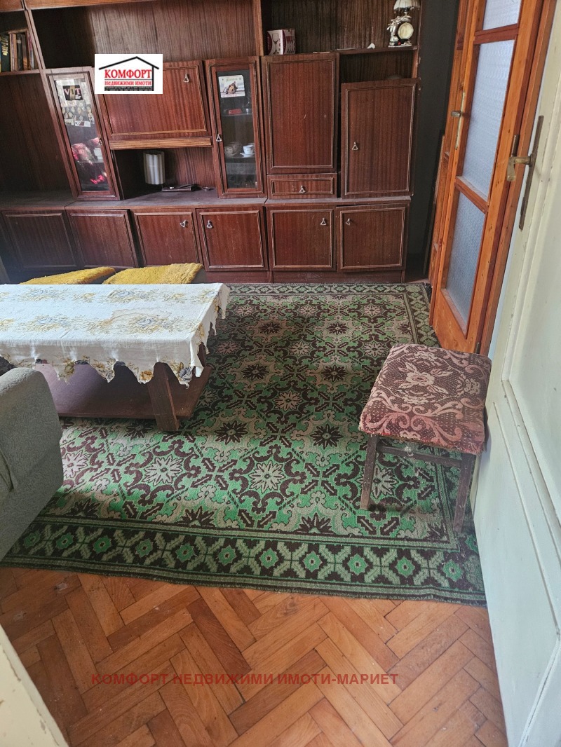 Продава КЪЩА, с. Тотлебен, област Плевен, снимка 13 - Къщи - 53046947