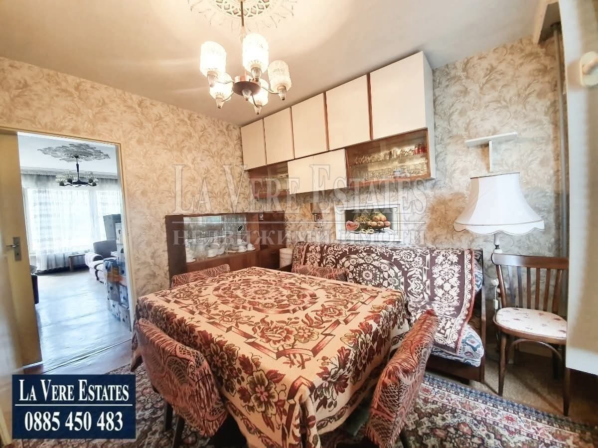 Продава 4-СТАЕН, гр. Русе, Здравец Север 1, снимка 2 - Апартаменти - 55174941