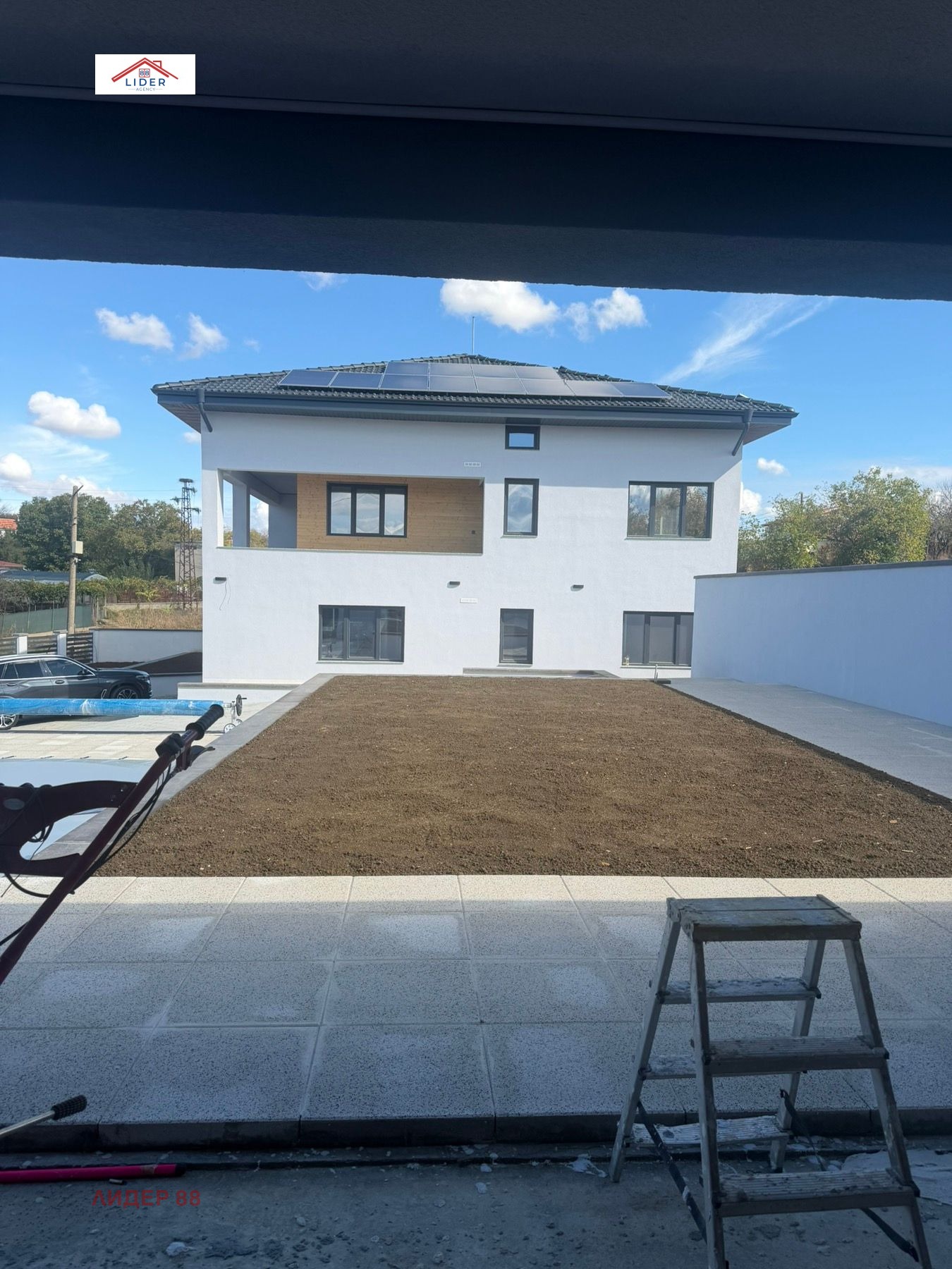 Продава КЪЩА, гр. Ловеч, в.з. Синан тепе, снимка 3 - Къщи - 56707378