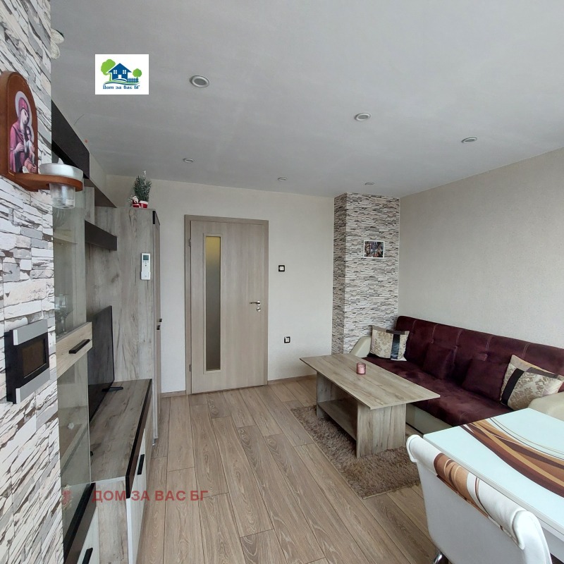 Продава 2-СТАЕН, гр. Пазарджик, Център, снимка 3 - Апартаменти - 52564861