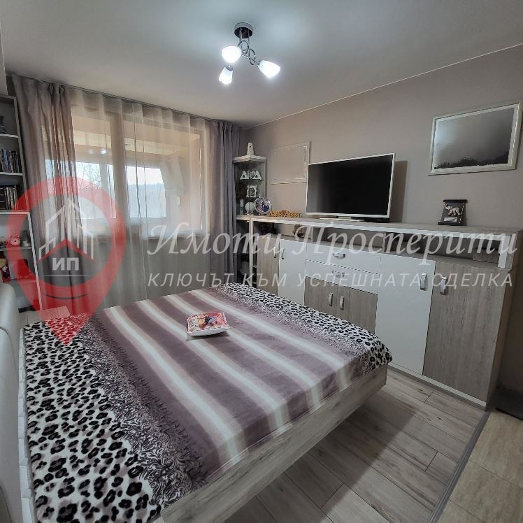 Продава 3-СТАЕН, гр. София, Славия, снимка 2 - Апартаменти - 54632721