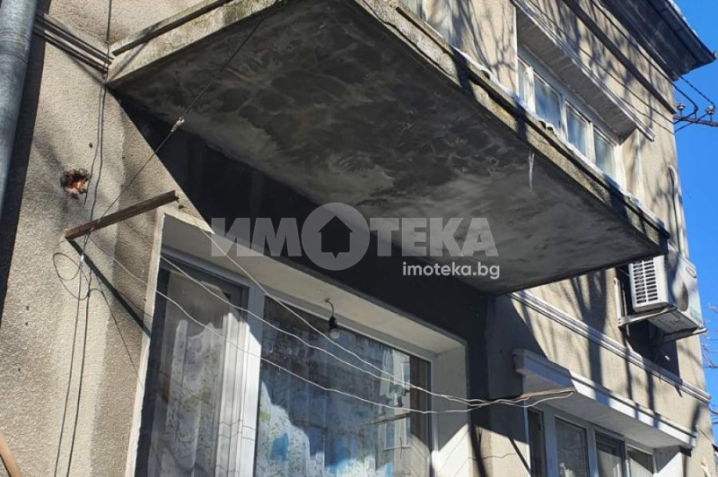 Myytävänä  Talo Varna , Levski 1 , 1158 neliömetriä | 83388653 - kuva [4]