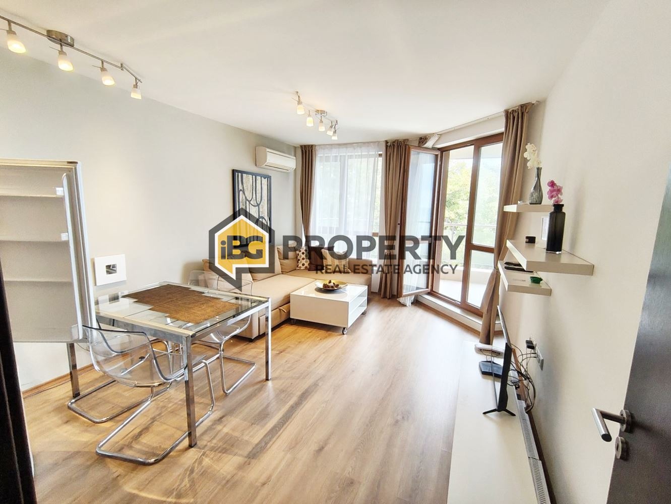 Продава 2-СТАЕН, гр. Бяла, област Варна, снимка 4 - Апартаменти - 56313637