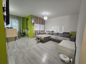 2 slaapkamers Tsentar, Burgas 3